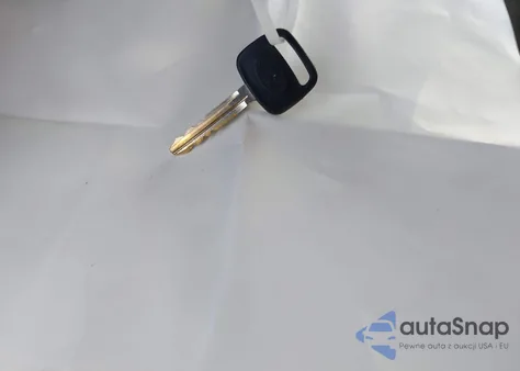 2000 Toyota Sienna Le z USA, uszkodzony, nr VIN 4T3ZF13C0YU235152